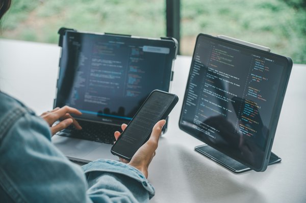 Top no-code front end builder tools to try in 2024